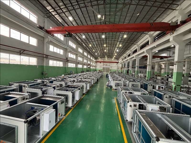 Sistem pendingin aliran udara Ahu Air Handler yang dipasang di lantai horizontal untuk bangunan industri
